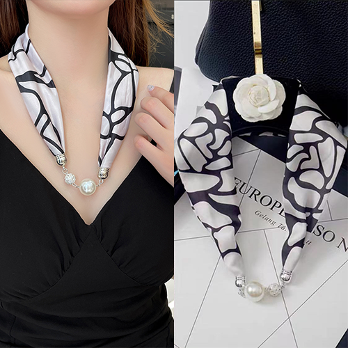 1021 sciarpa collana